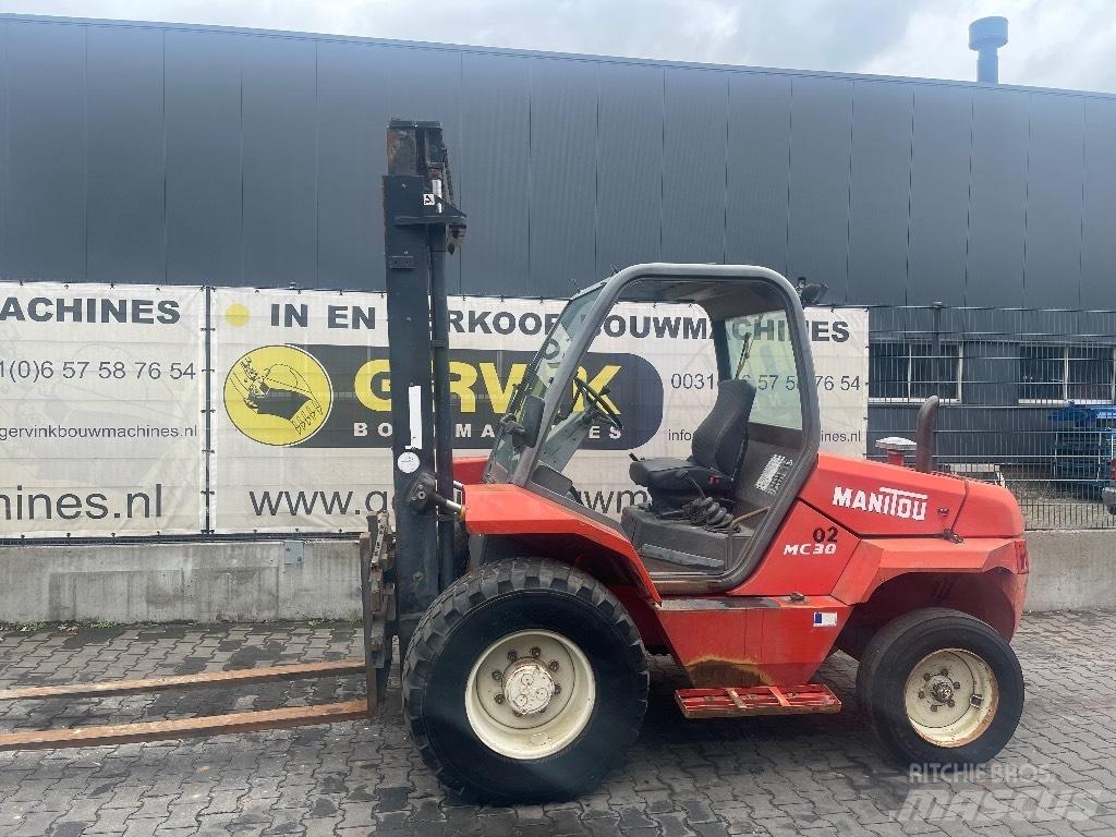 Manitou MC 30 Masini de teren dificil
