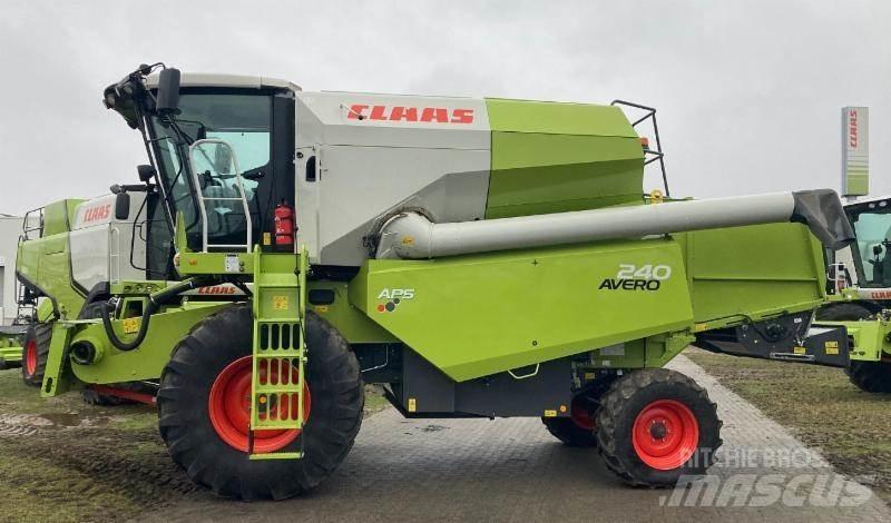 CLAAS AVERO 240 Combine de secerat