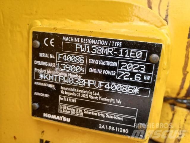 Komatsu PW138MR-11E0 Excavatoare cu roti