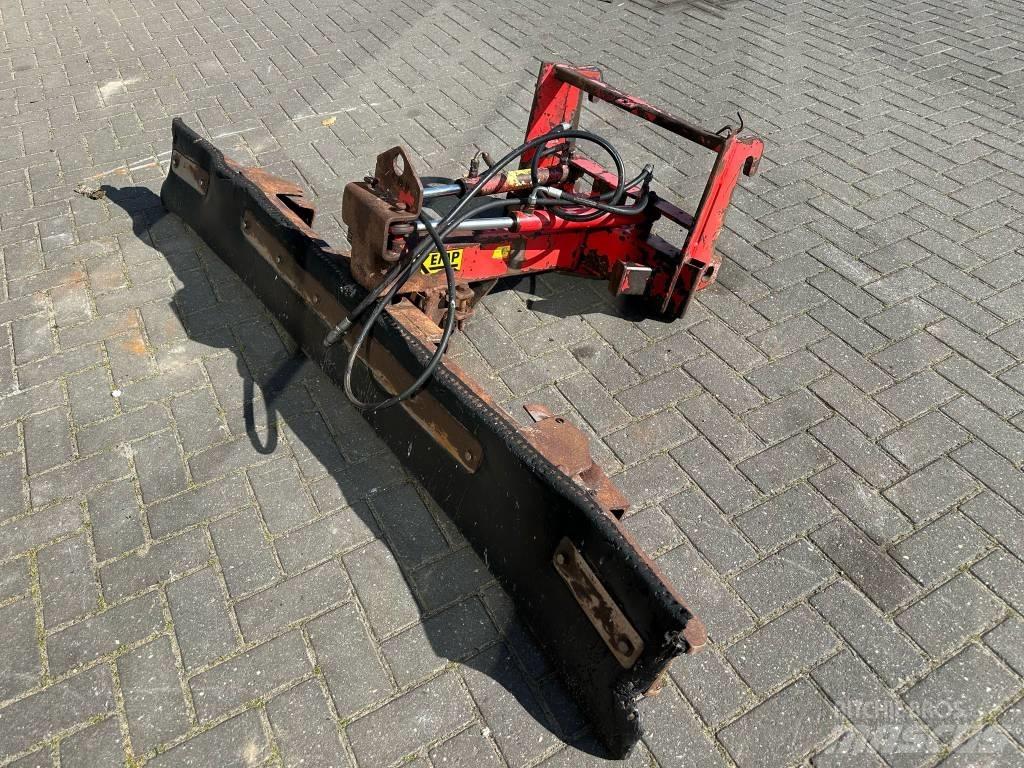 Kemp Voerschuif Utilaje si accesorii folosite la cresterea animalelor