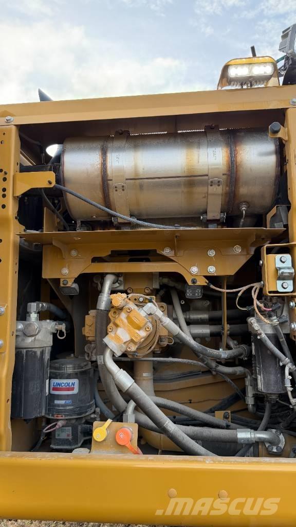 CAT 340 Excavatoare pe șenile
