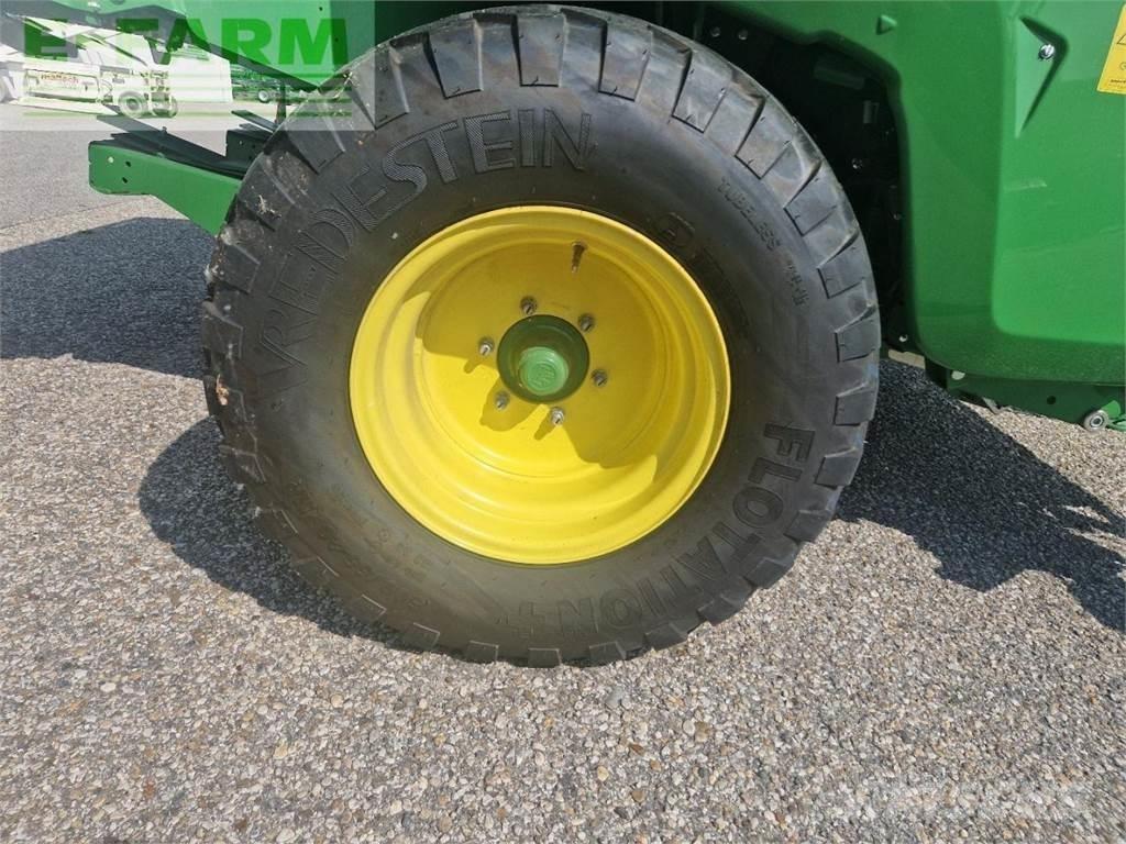 John Deere V461M Baler dreptunghiular