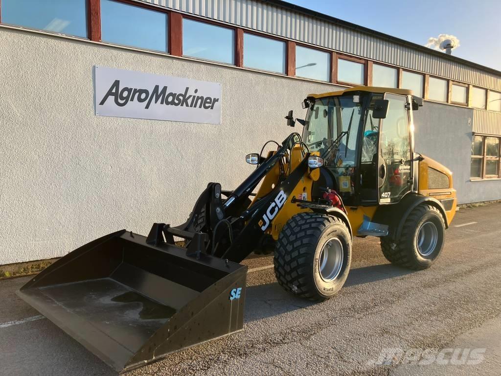 JCB 407 Incarcator pe pneuri