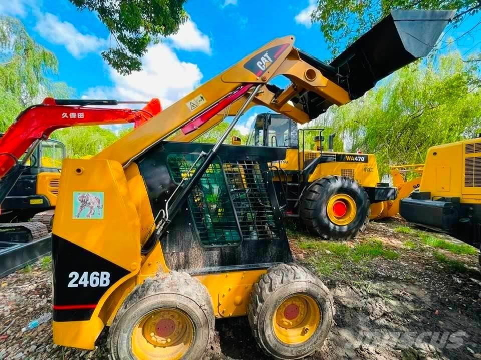 CAT 246B Mini incarcatoare