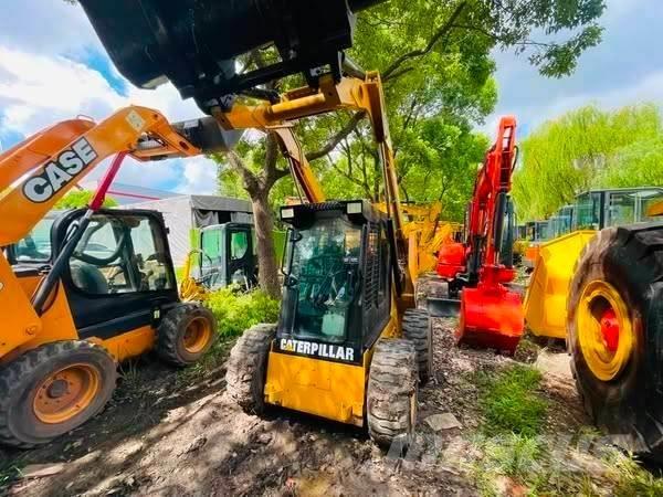 CAT 246B Mini incarcatoare