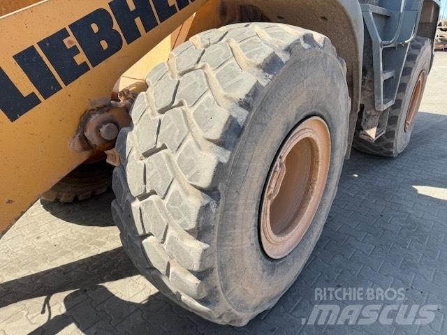 Liebherr L 550 Incarcator pe pneuri