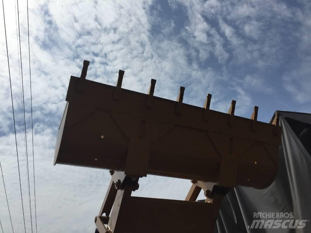 CAT 416 E Buldoexcavatoare