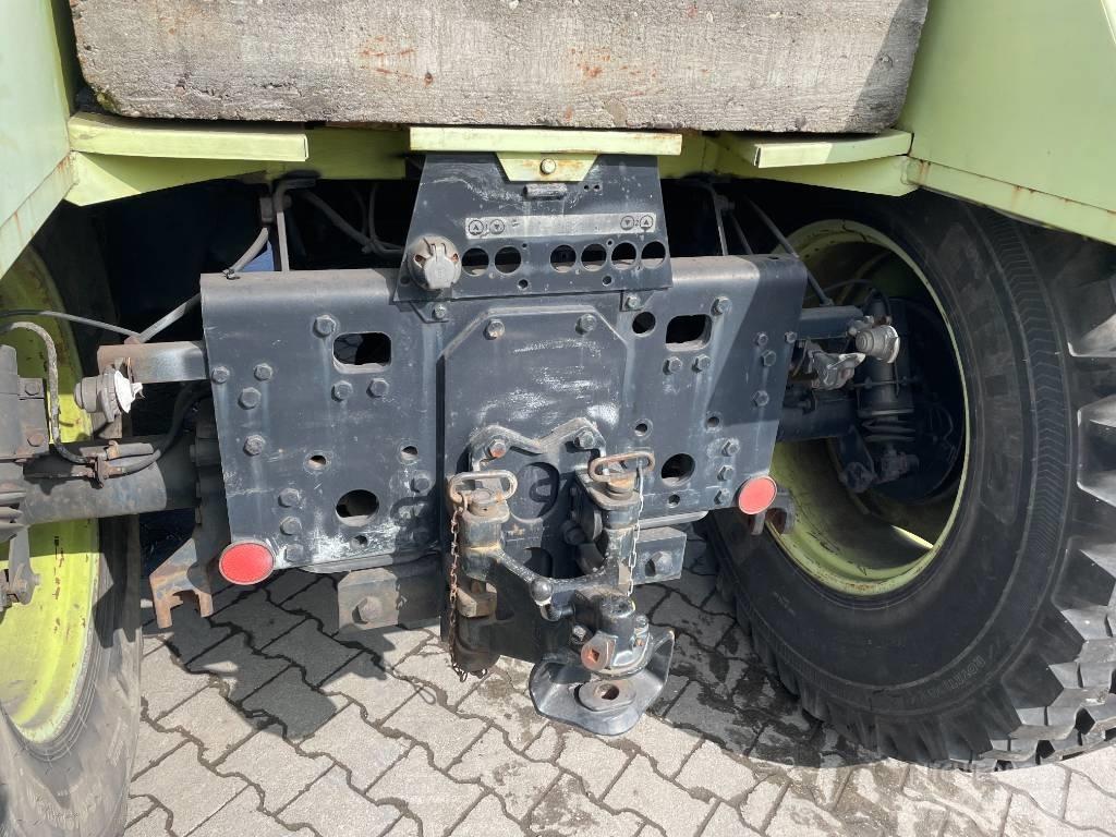 MB Trac 1300 Tractoare