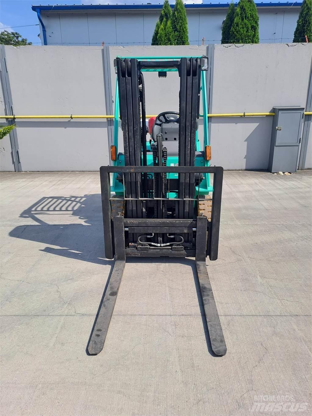 Mitsubishi FG25N Stivuitor GPL