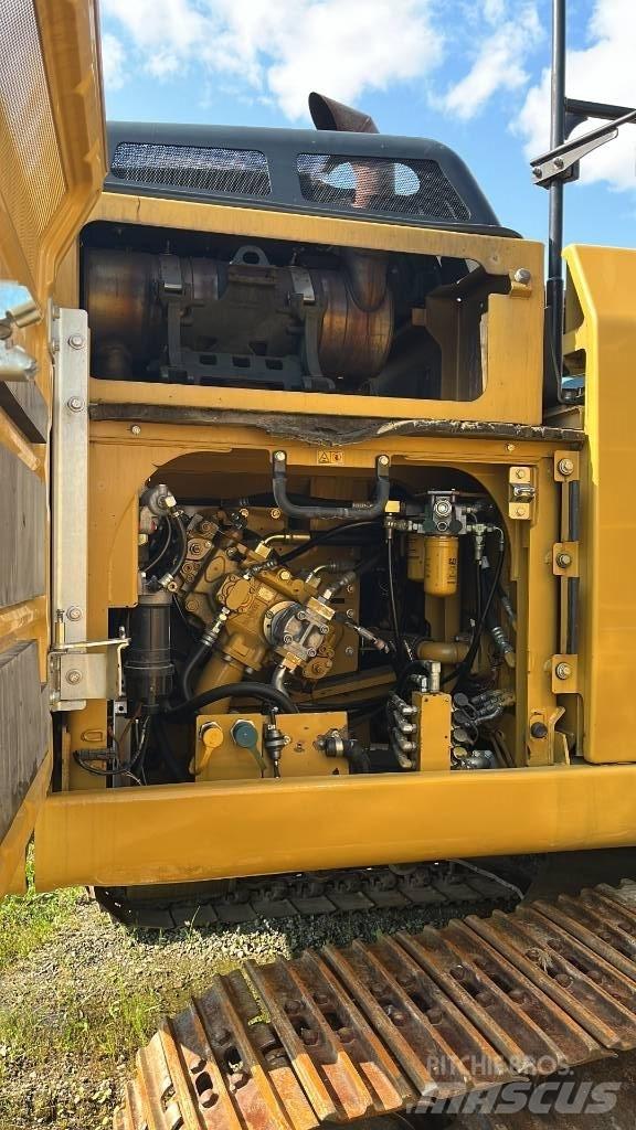 CAT 324 E Excavatoare pe șenile
