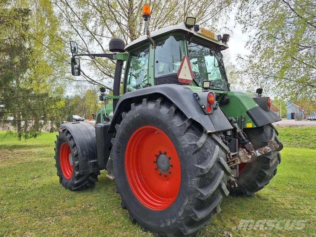 Fendt 820 Vario TMS Tractoare