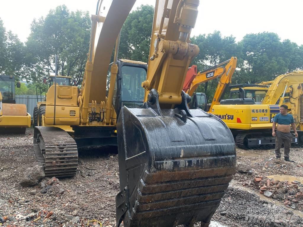 CAT 320 C L Excavatoare pe șenile
