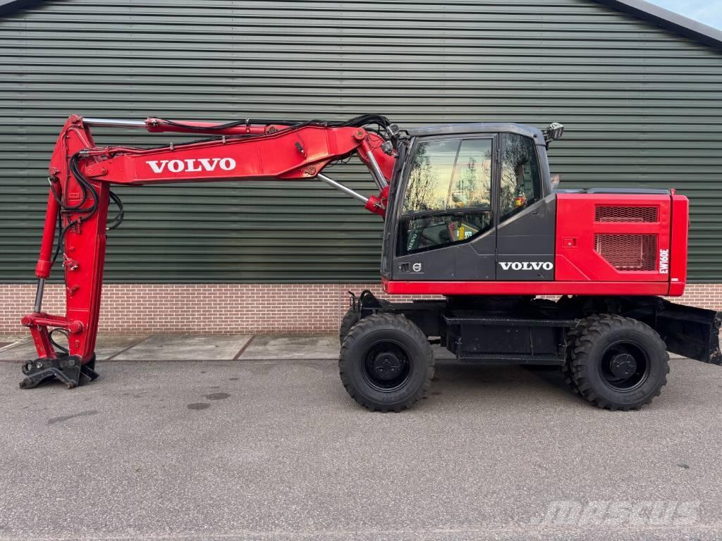 Volvo EW 160 E Excavatoare cu roti