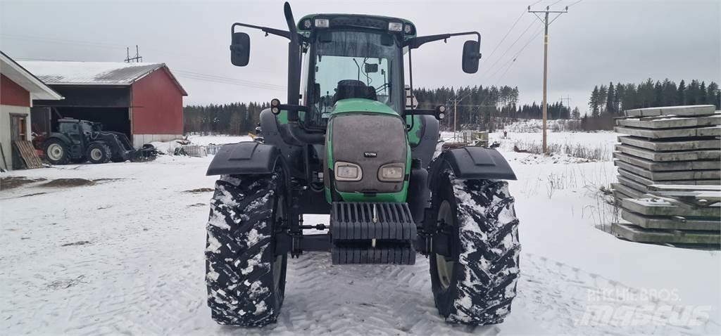 Valtra C130 Hitec Tractoare