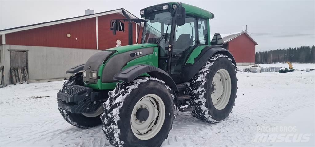 Valtra C130 Hitec Tractoare