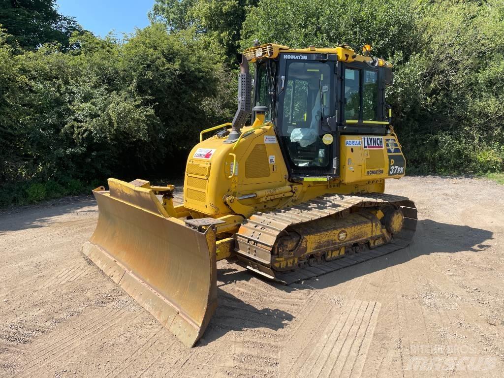 Komatsu D 37 PX-24 Buldozere pe senile