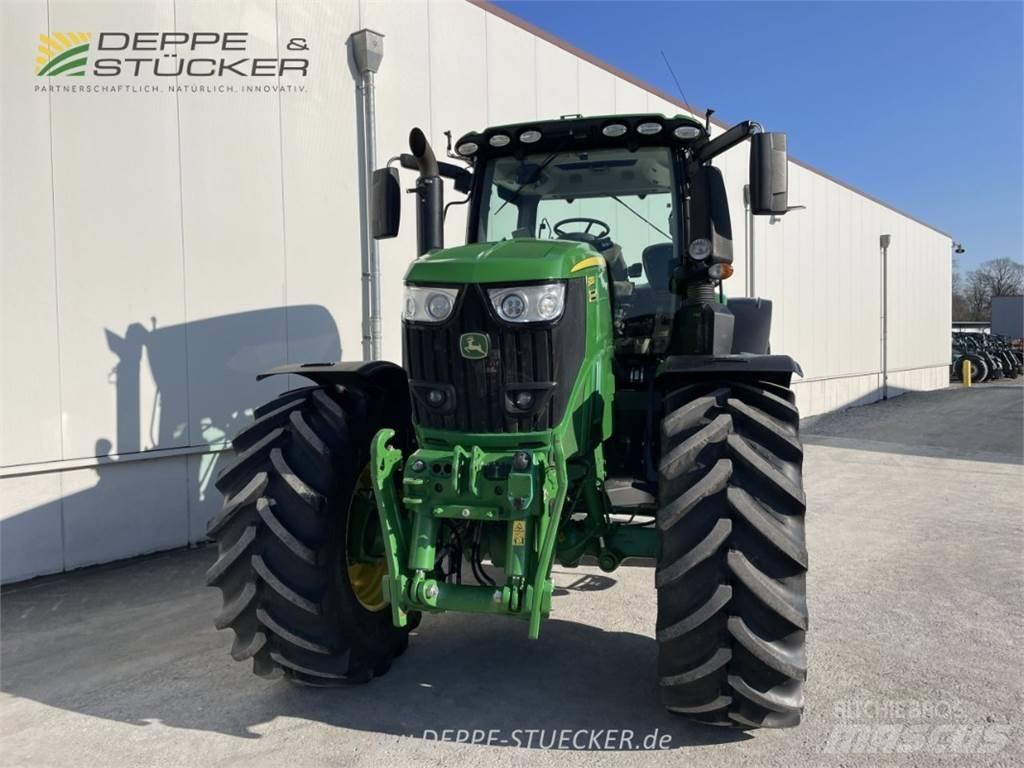 John Deere 6250R Tractoare