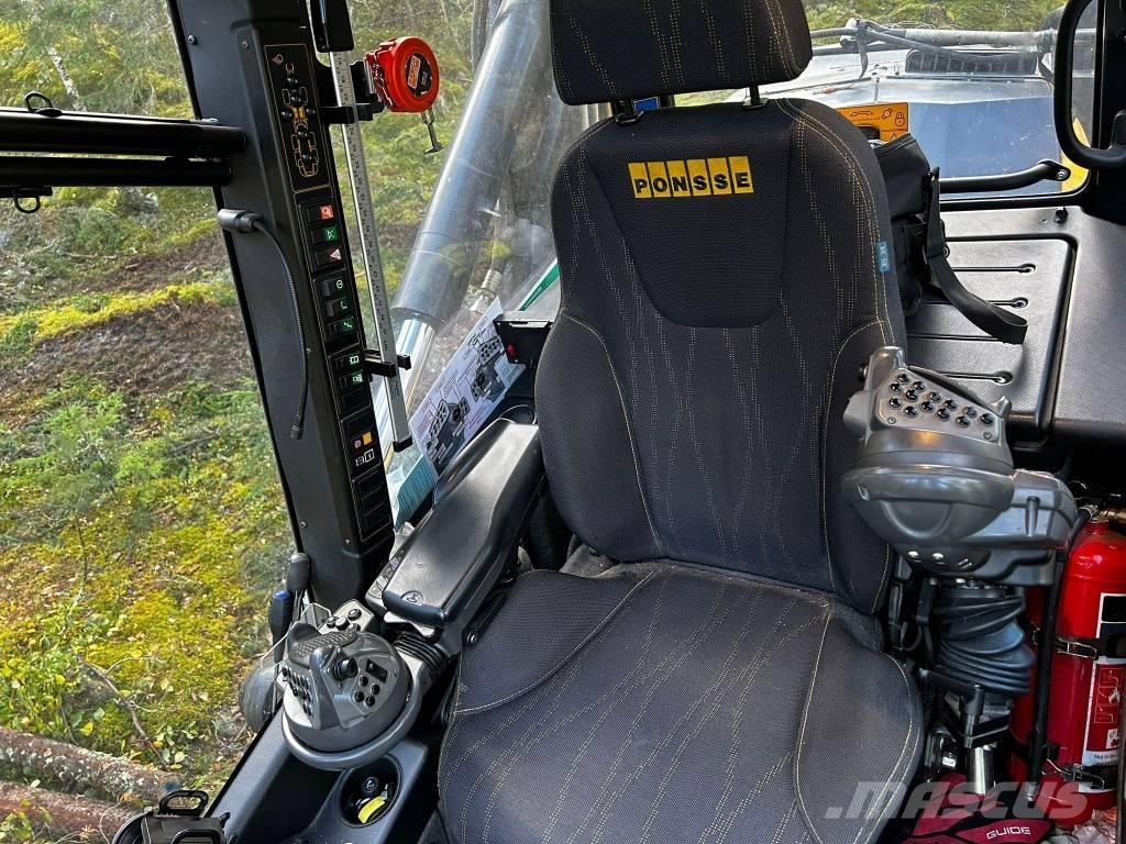 Ponsse Scorpion Combine forestiere