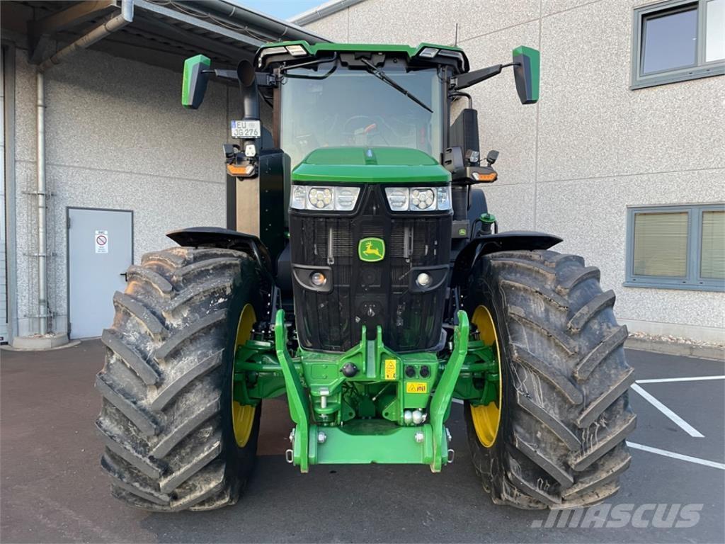 John Deere 7R330 Tractoare