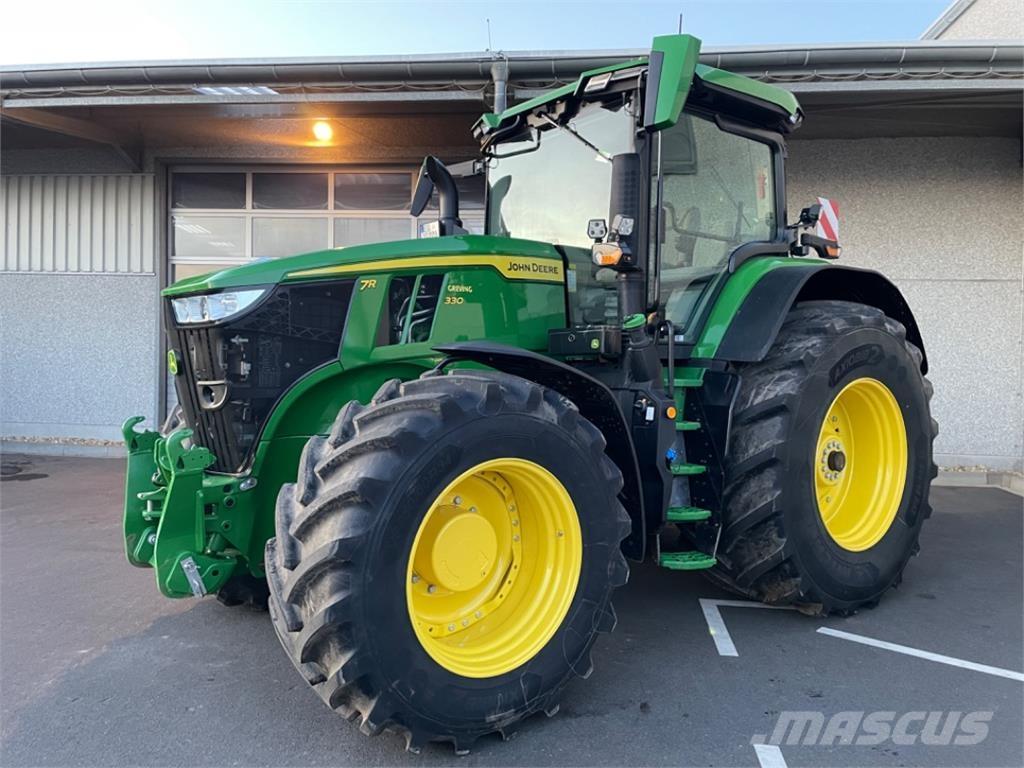 John Deere 7R330 Tractoare