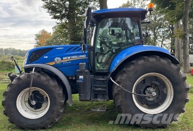 New Holland T7.270 Tractoare