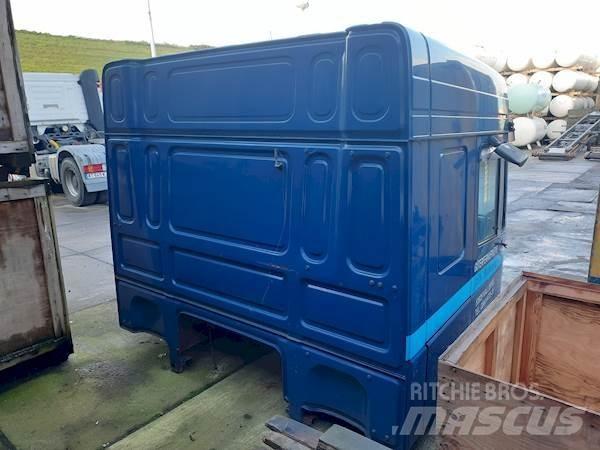 DAF SPACECAB Cabine si interior
