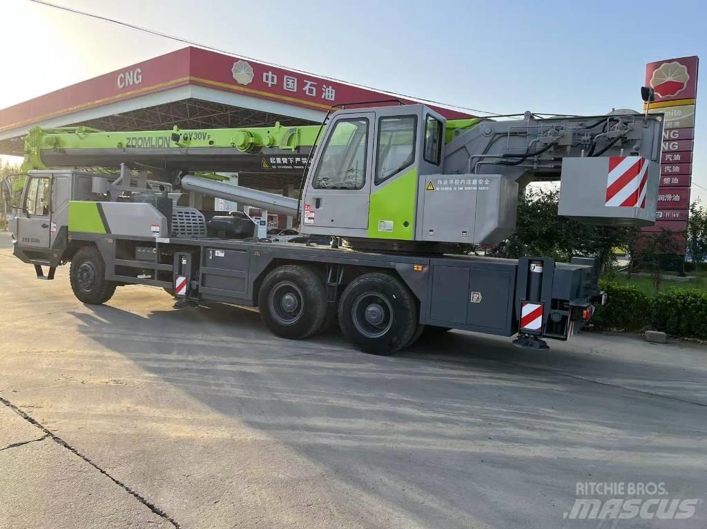 Zoomlion QY25V Macara pentru orice teren