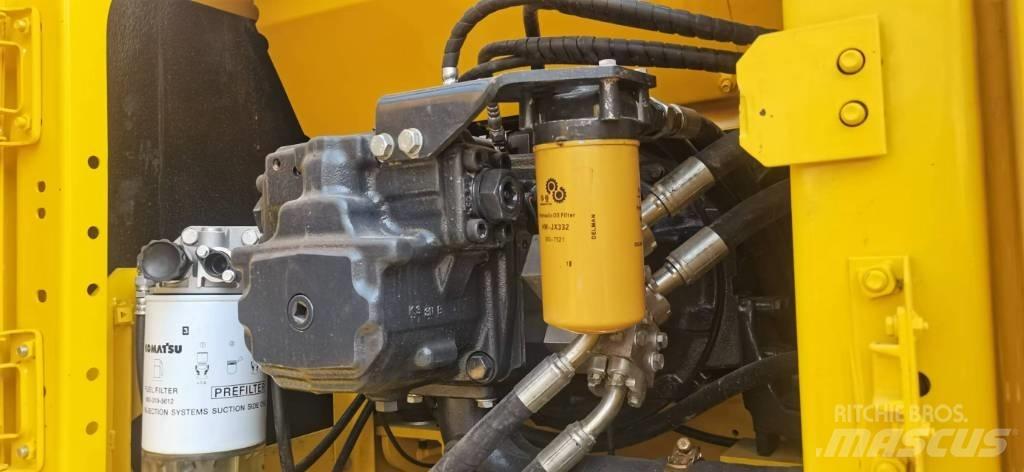 Komatsu 220-8 Mini excavatoare < 7t