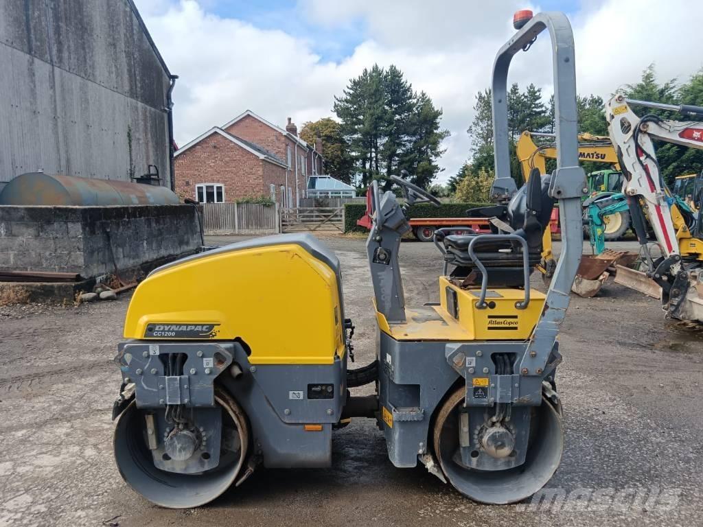 Dynapac CC 1200 Cilindri compactori dubli