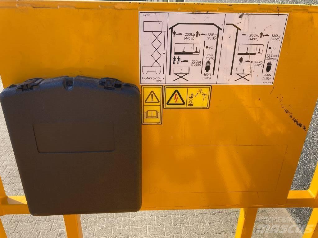 JCB S 3246 E Platforme foarfeca