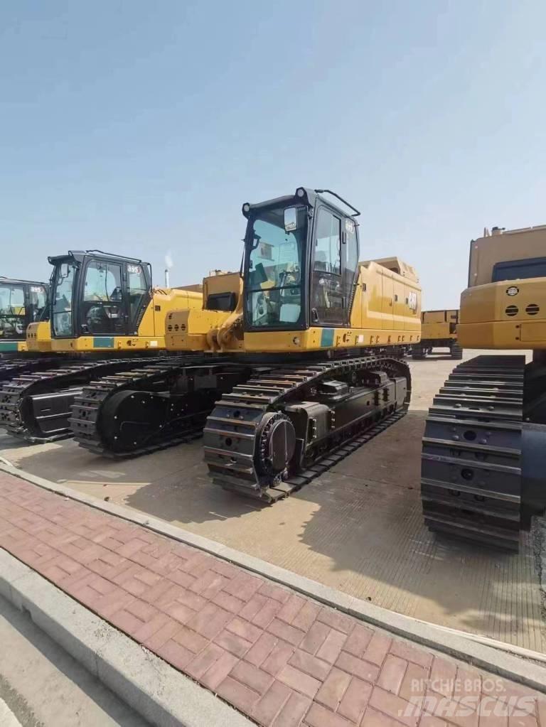 CAT 395 Excavatoare pe șenile
