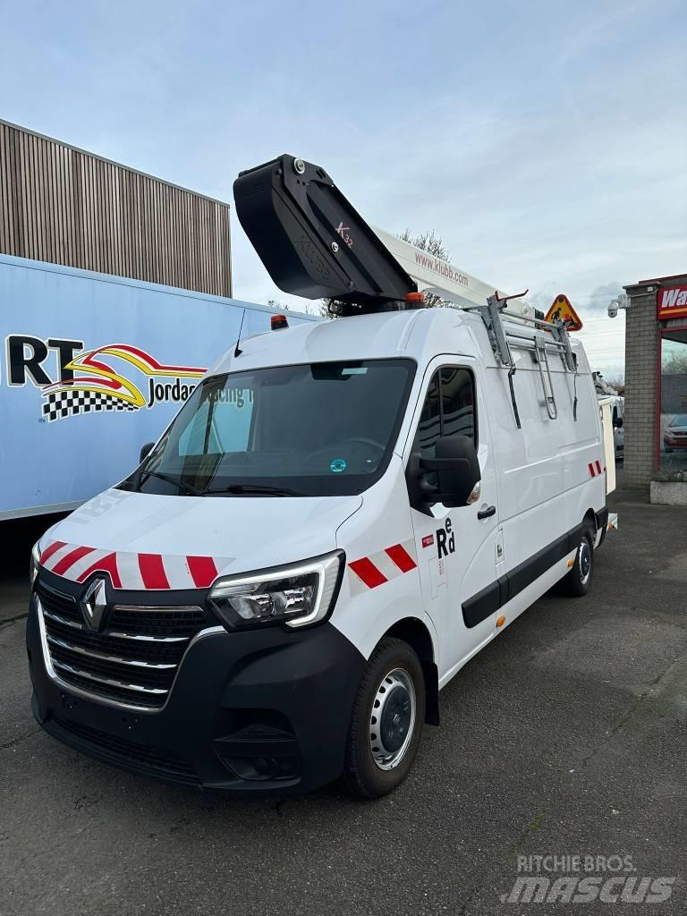 Renault Master Platforme aeriene montate pe remorca