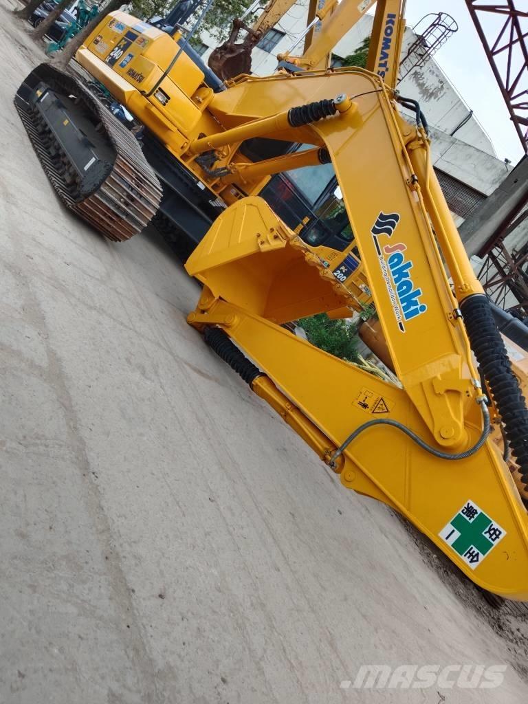 Komatsu PC 240 Excavatoare pe șenile
