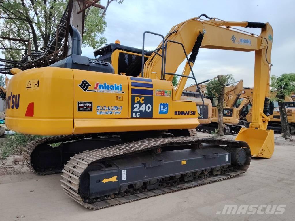 Komatsu PC 240 Excavatoare pe șenile
