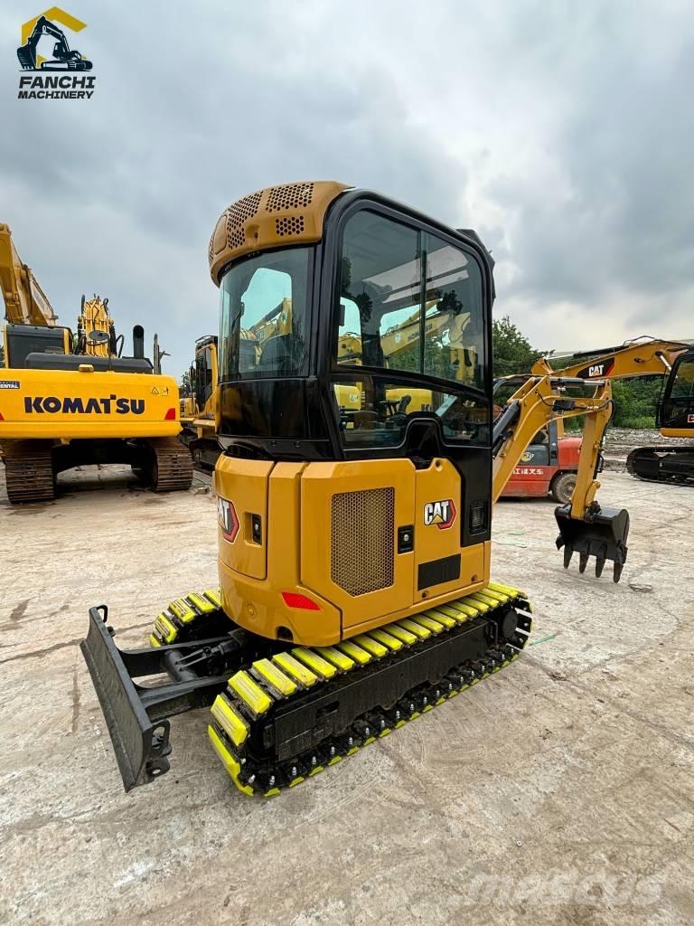 CAT 302 Mini excavatoare < 7t