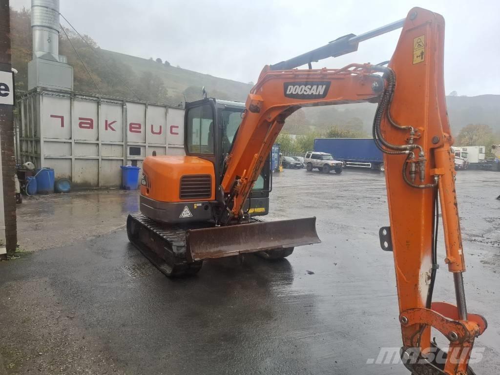Doosan DX 62 R-3 Mini excavatoare < 7t