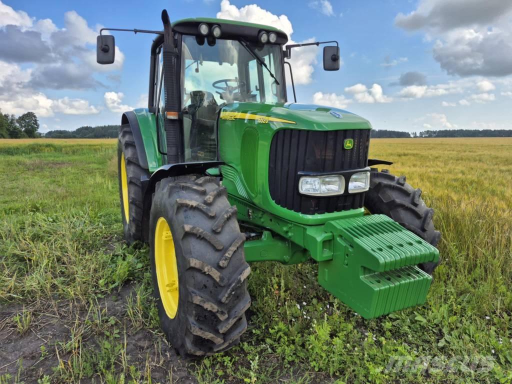 John Deere 6520 Tractoare