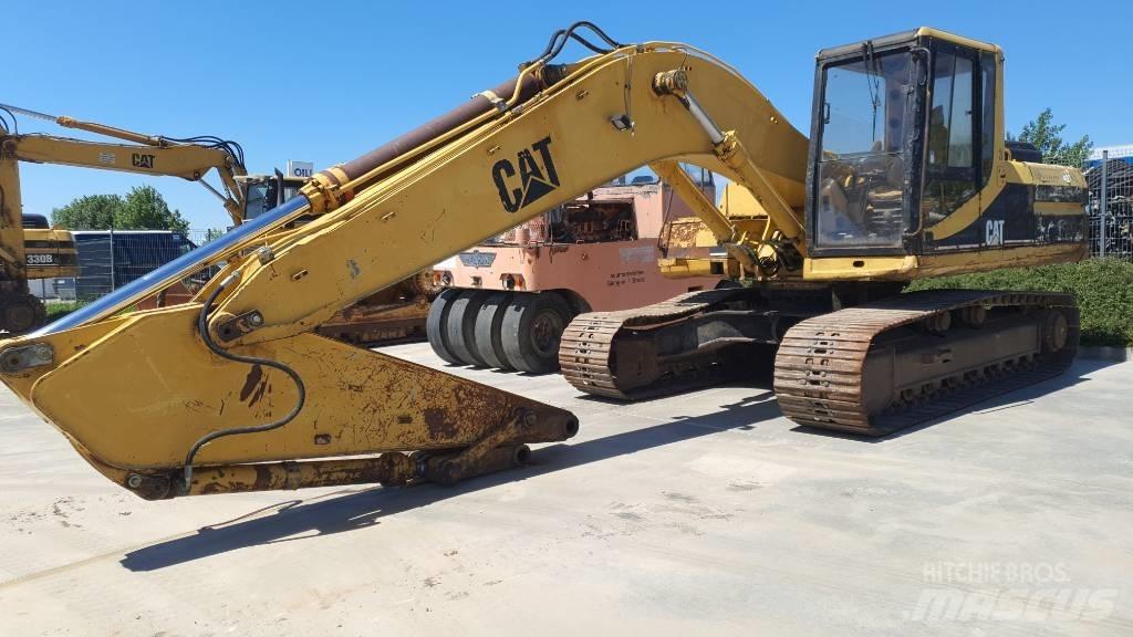 CAT 325 LN Excavatoare pe șenile

