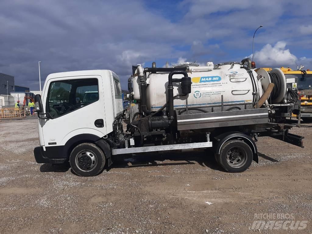 Nissan Cabstar E Camion vidanje