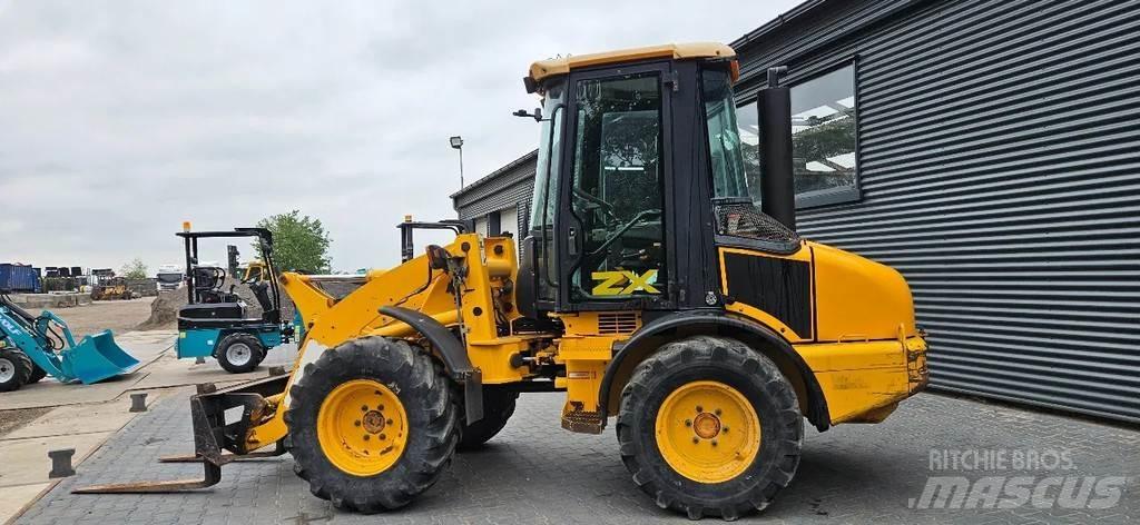JCB ZX 409 Incarcator pe pneuri