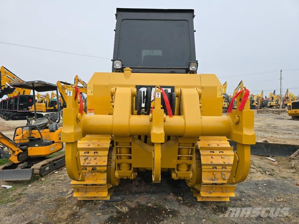 CAT D7G Buldozere pe senile