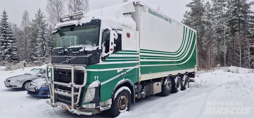 Volvo FH13 Camion transport aschii