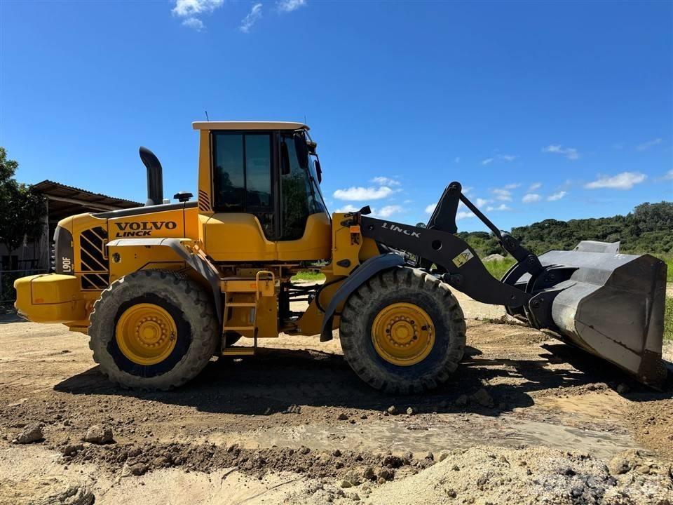 Volvo L 90 F Incarcator pe pneuri