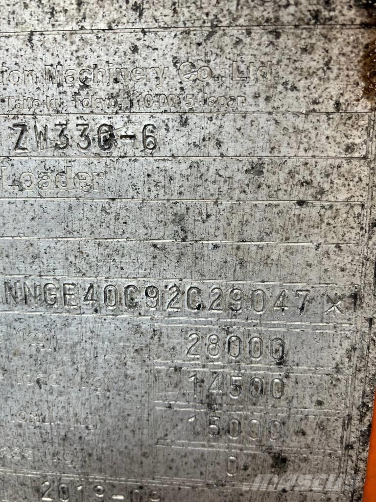 Hitachi ZW330-6 Incarcator pe pneuri