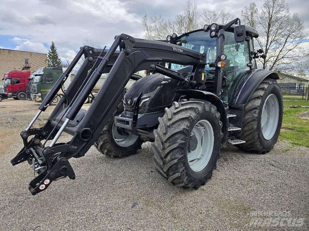 Valtra G125 A Tractoare