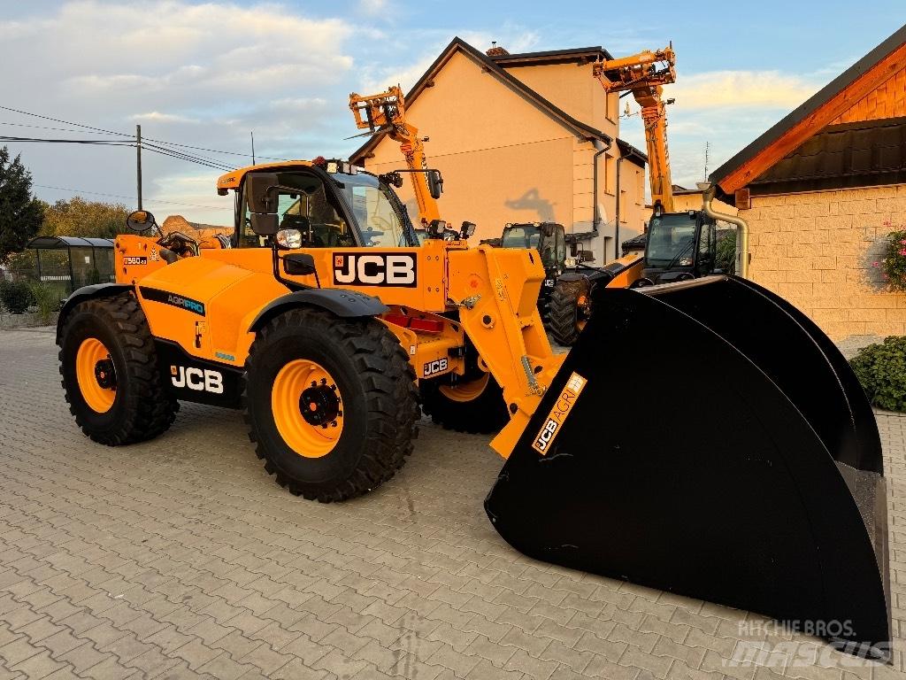 JCB 560-80 AGRI PRO Manipulatoare agricole