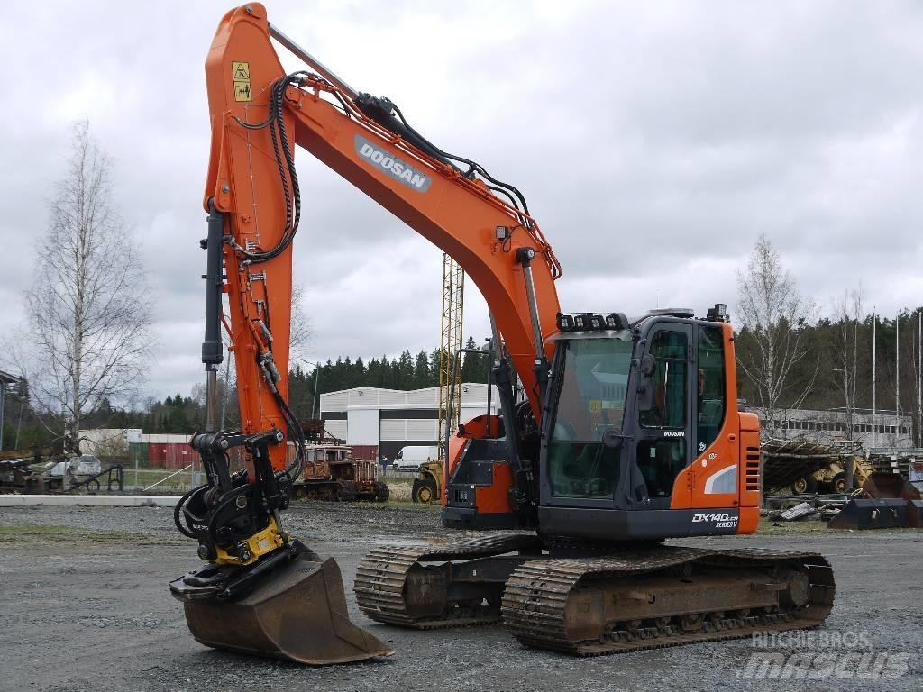 Doosan DX 140 LCR-5 Excavatoare pe șenile

