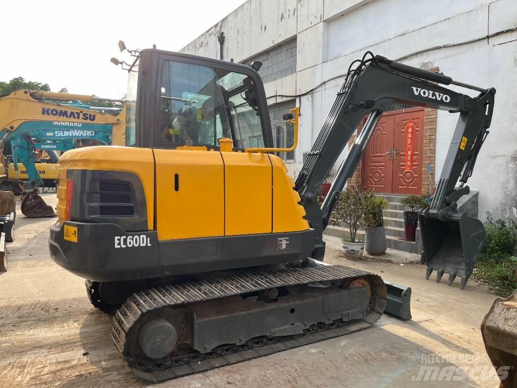 Volvo EC 60 Excavatoare pe șenile
