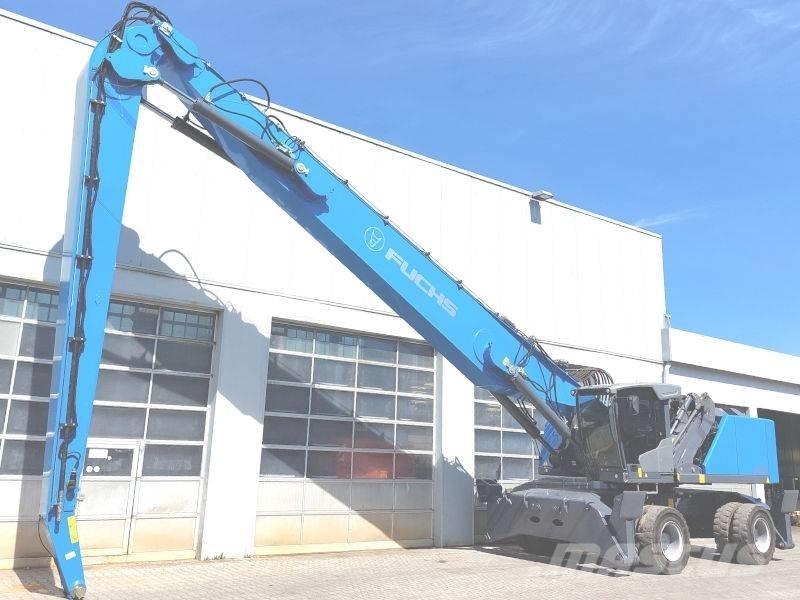 Fuchs MHL 375 F Paleta de manipulare