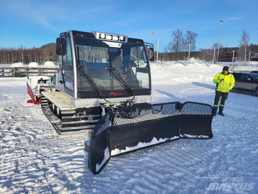Prinoth Husky Utilaje deszapezire